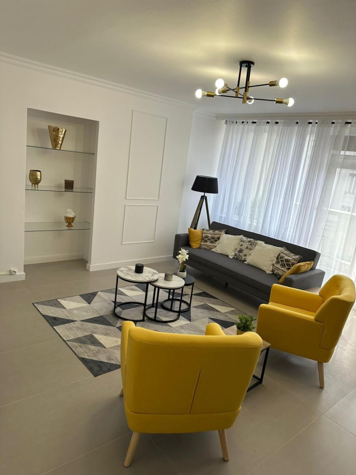 Contemporary For 4 People With Balcony Near Gratte-ciel Villeurb Appartement Villeurbanne